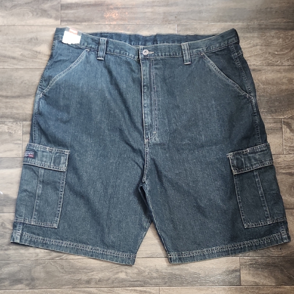 Nwt Wrangler Cargo Shorts Sz 40